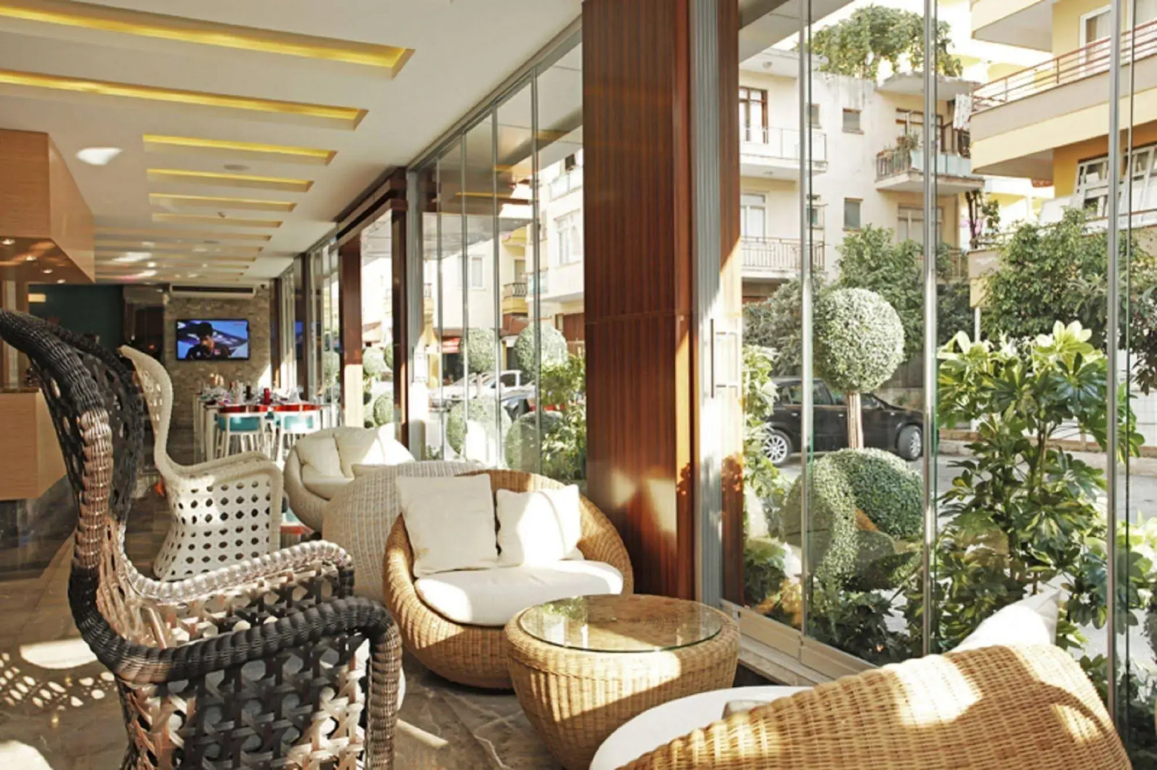 Kleopatra Suit Hotel