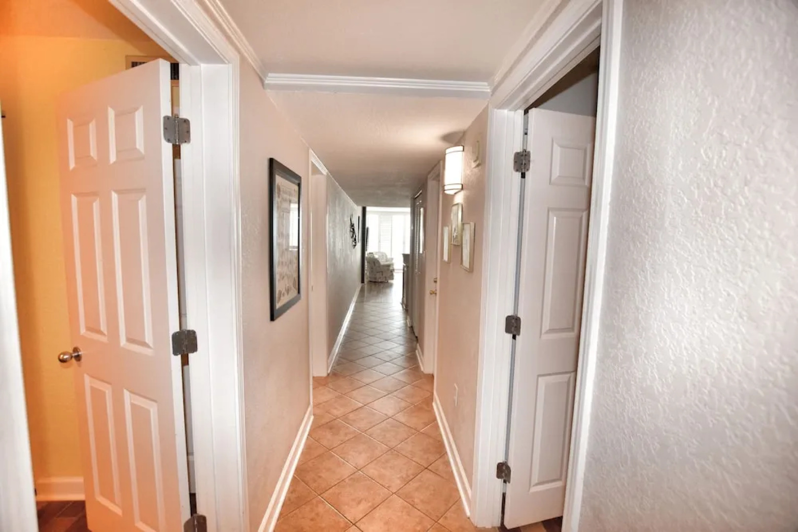 0102 Waters Edge Resort 2 Bedroom Condo by Redawning