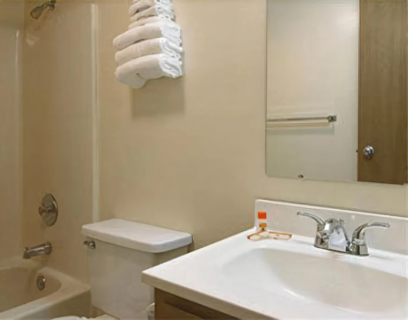 Oasis Lodge - Carrizo Springs