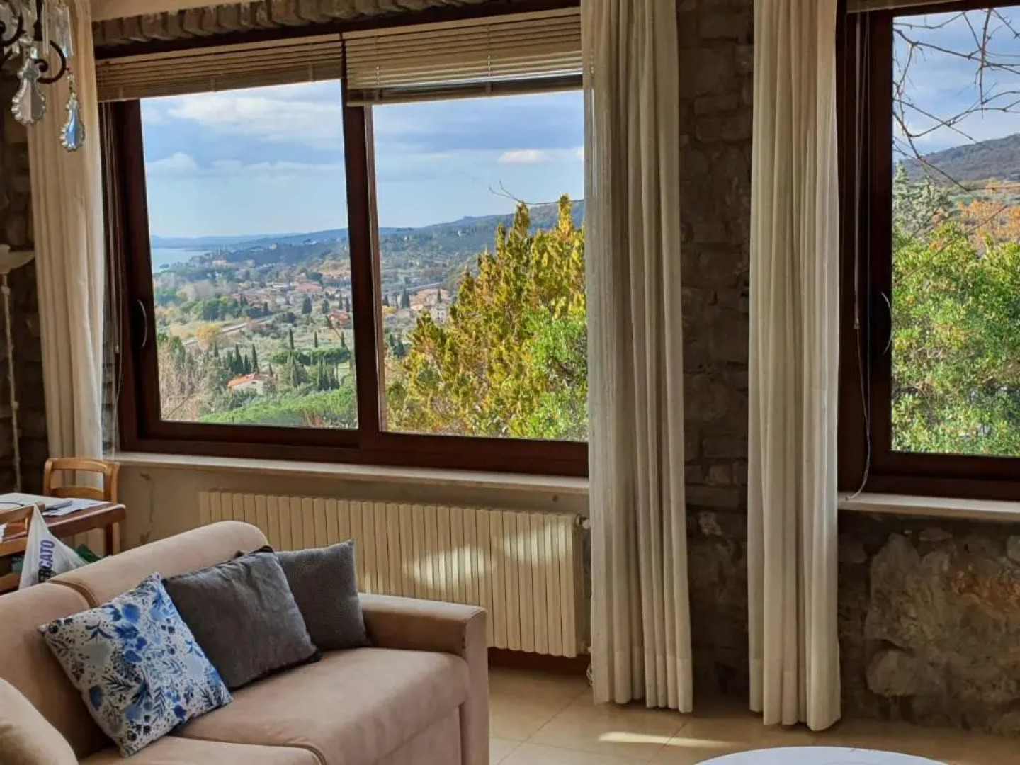 Magic over the Lake 154 SQM