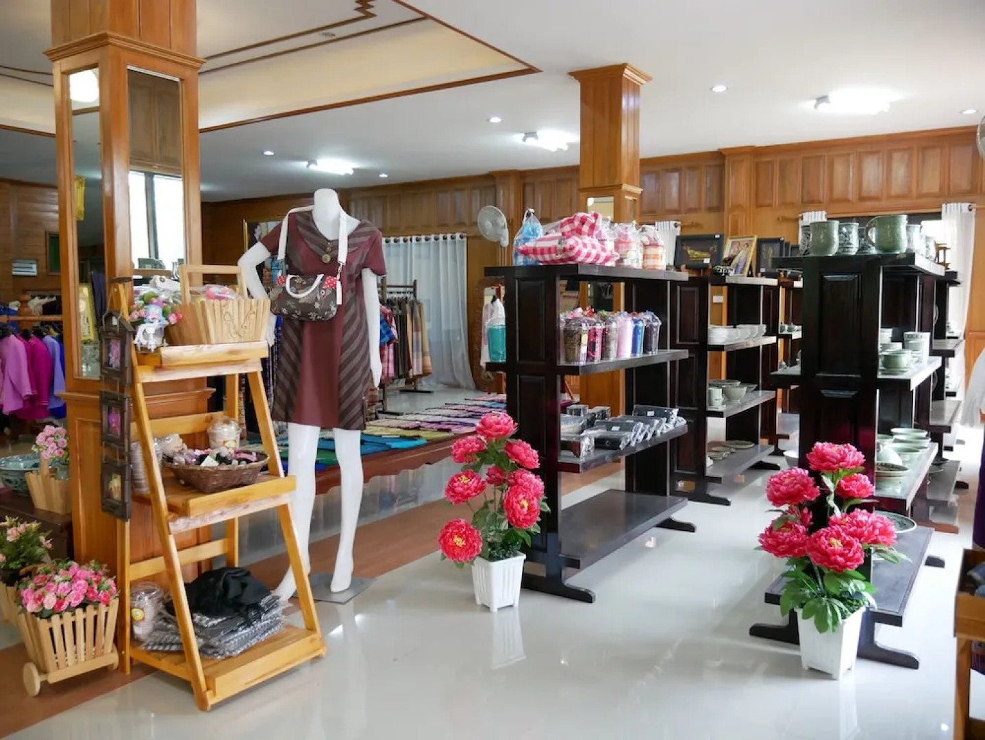 Sisatchanalai Heritage & Resort