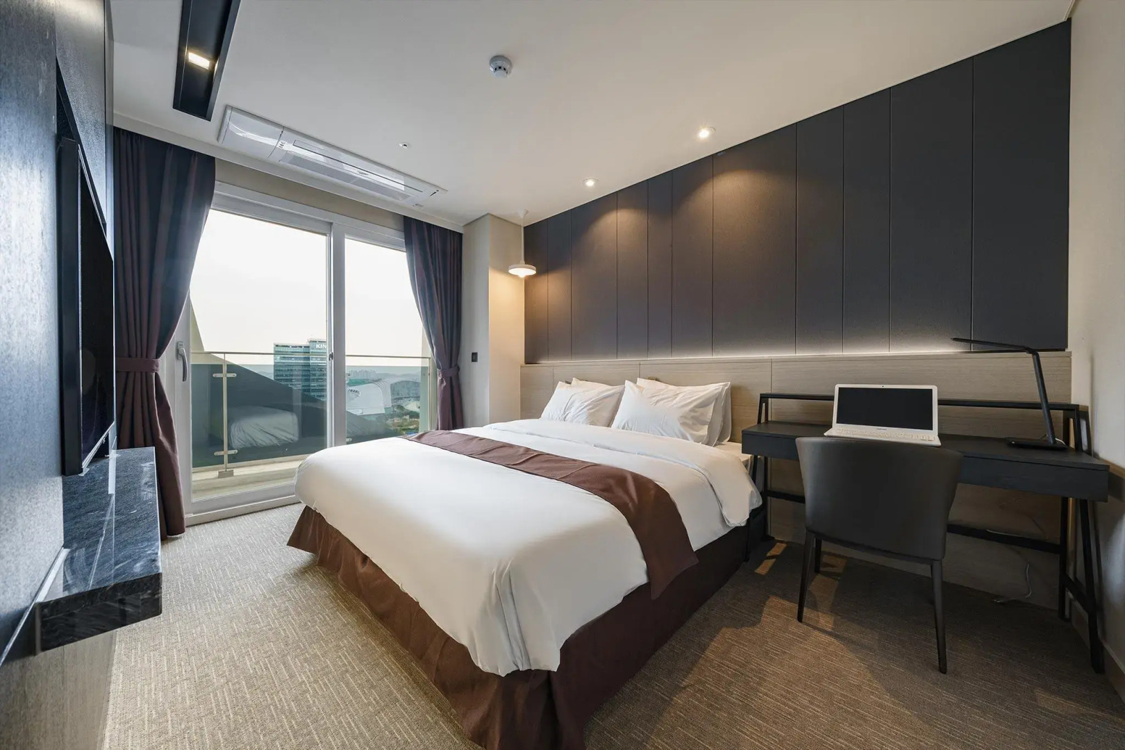 Gloucester Hotel Kintex