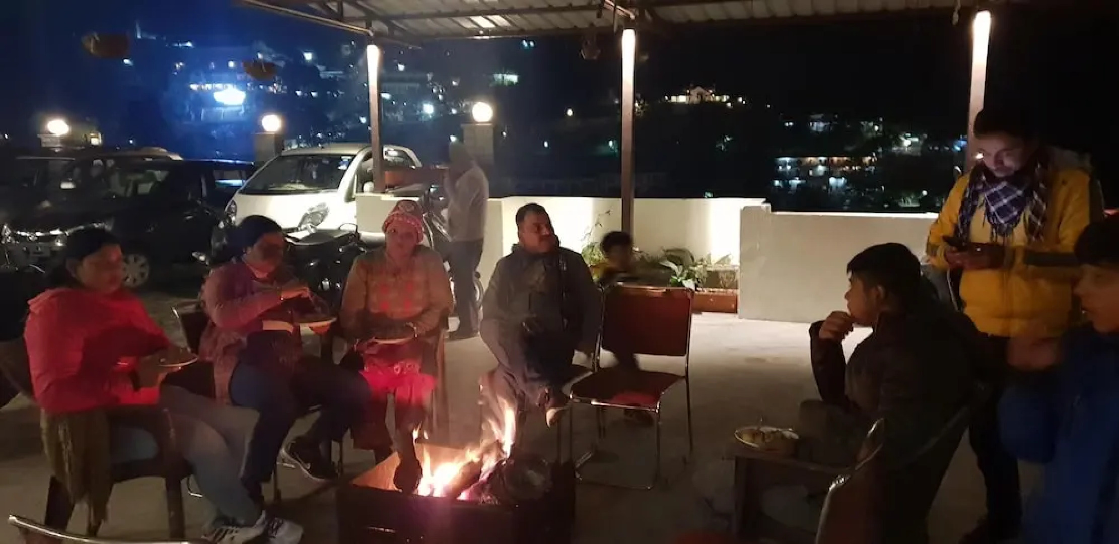 OYO Rooms Mussoorie Library