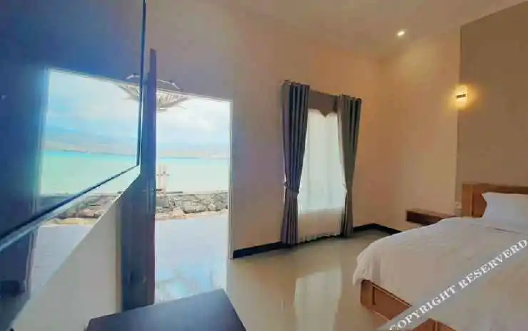 Sunrise Hotel Larantuka