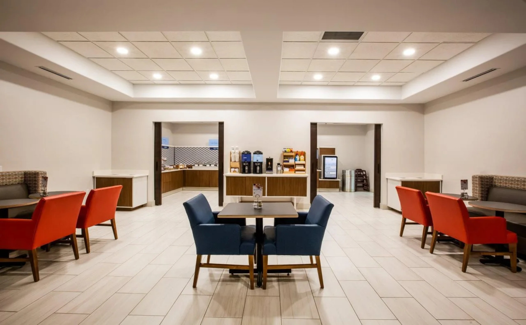 Holiday Inn Express Hotel & Suites Fairburn by IHG