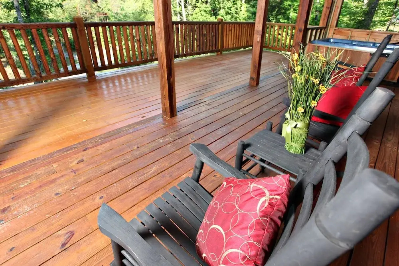 Off The Clock - Four Bedroom Cabin