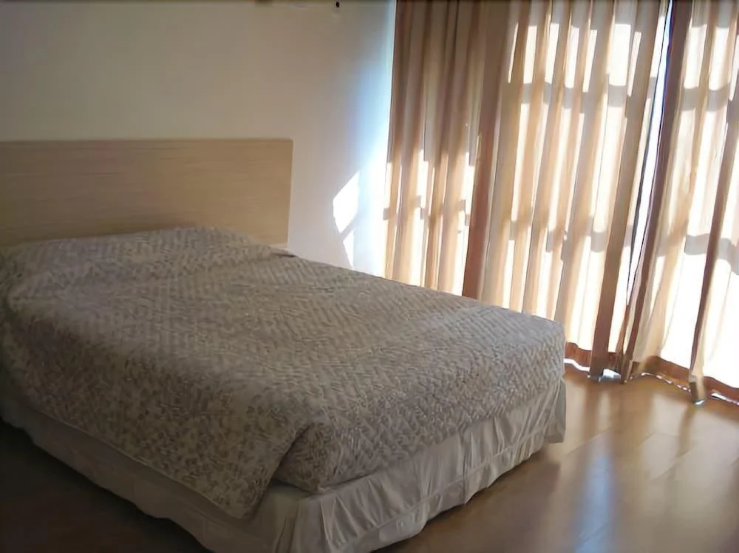 Kingstown Hotel