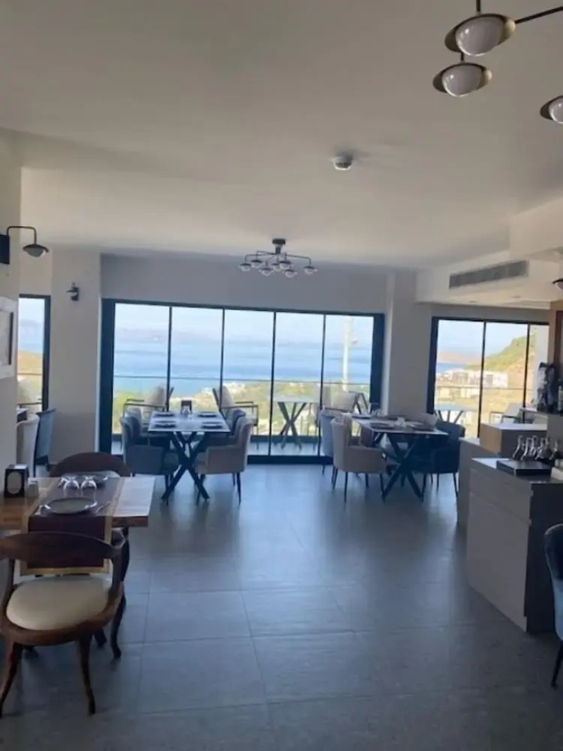 The Rest Port Argento