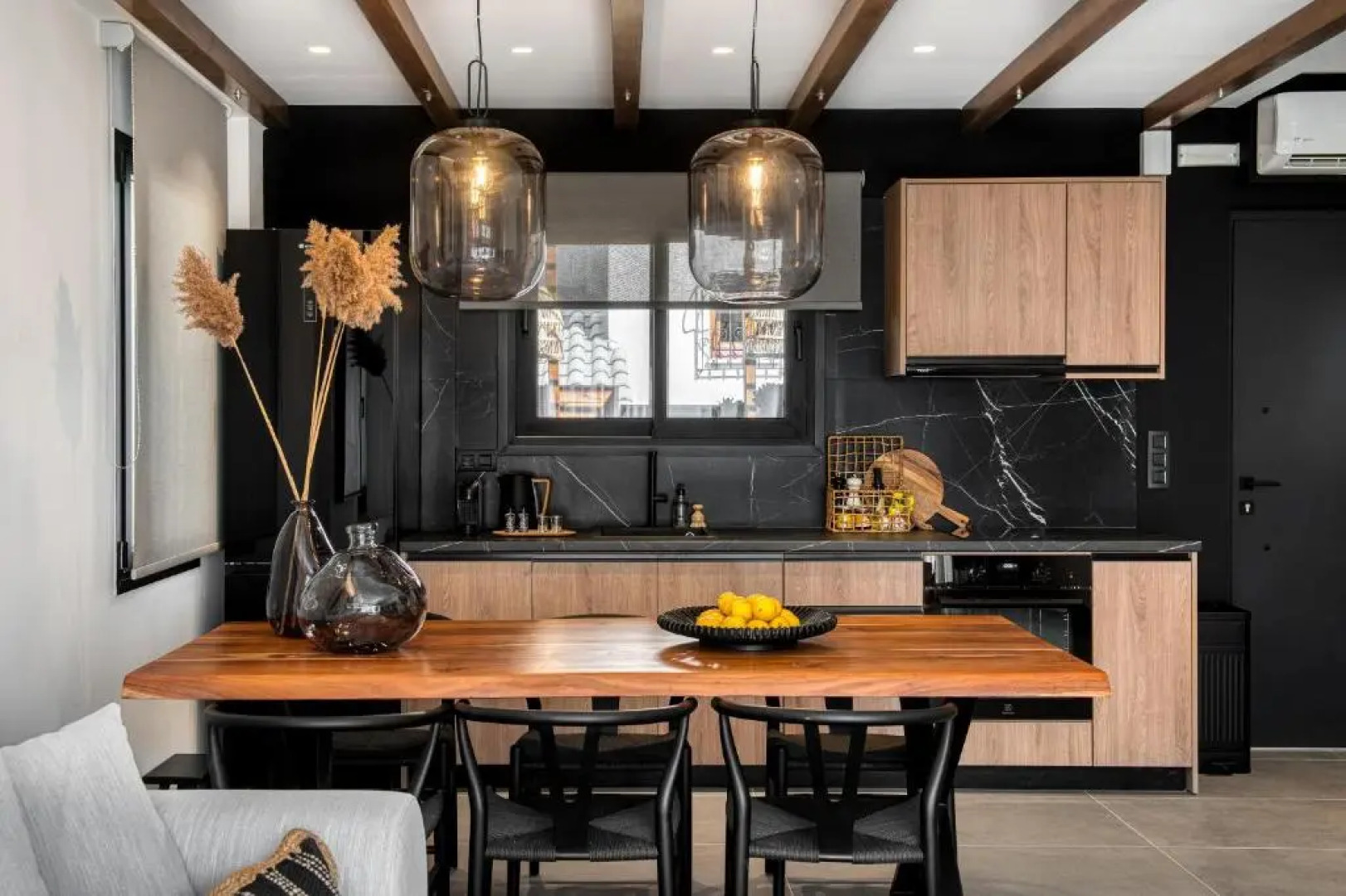 Sezian Boutique Homes & Villas