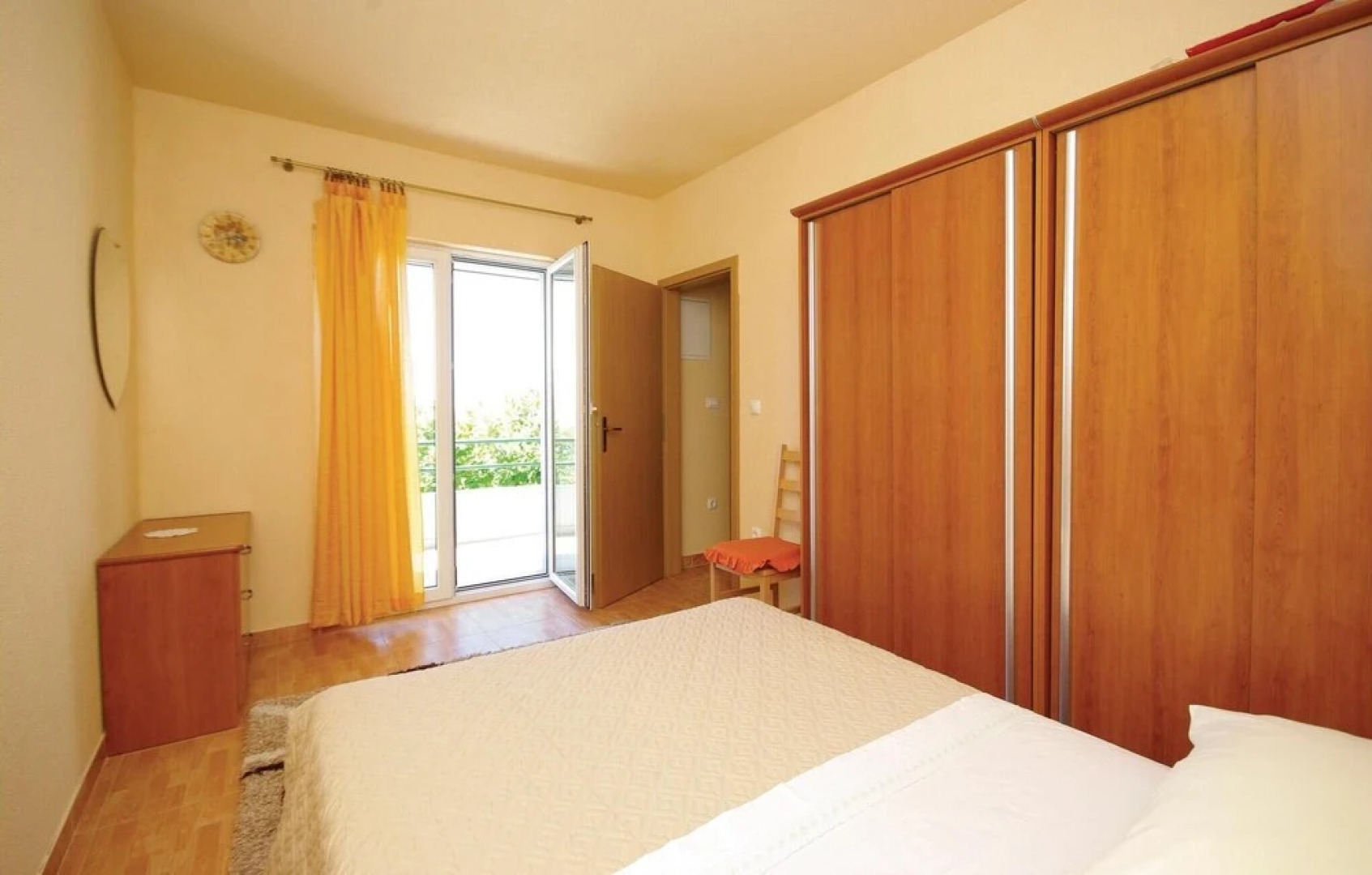 Stunning Home in Bast With Wifi and 1 Bedrooms