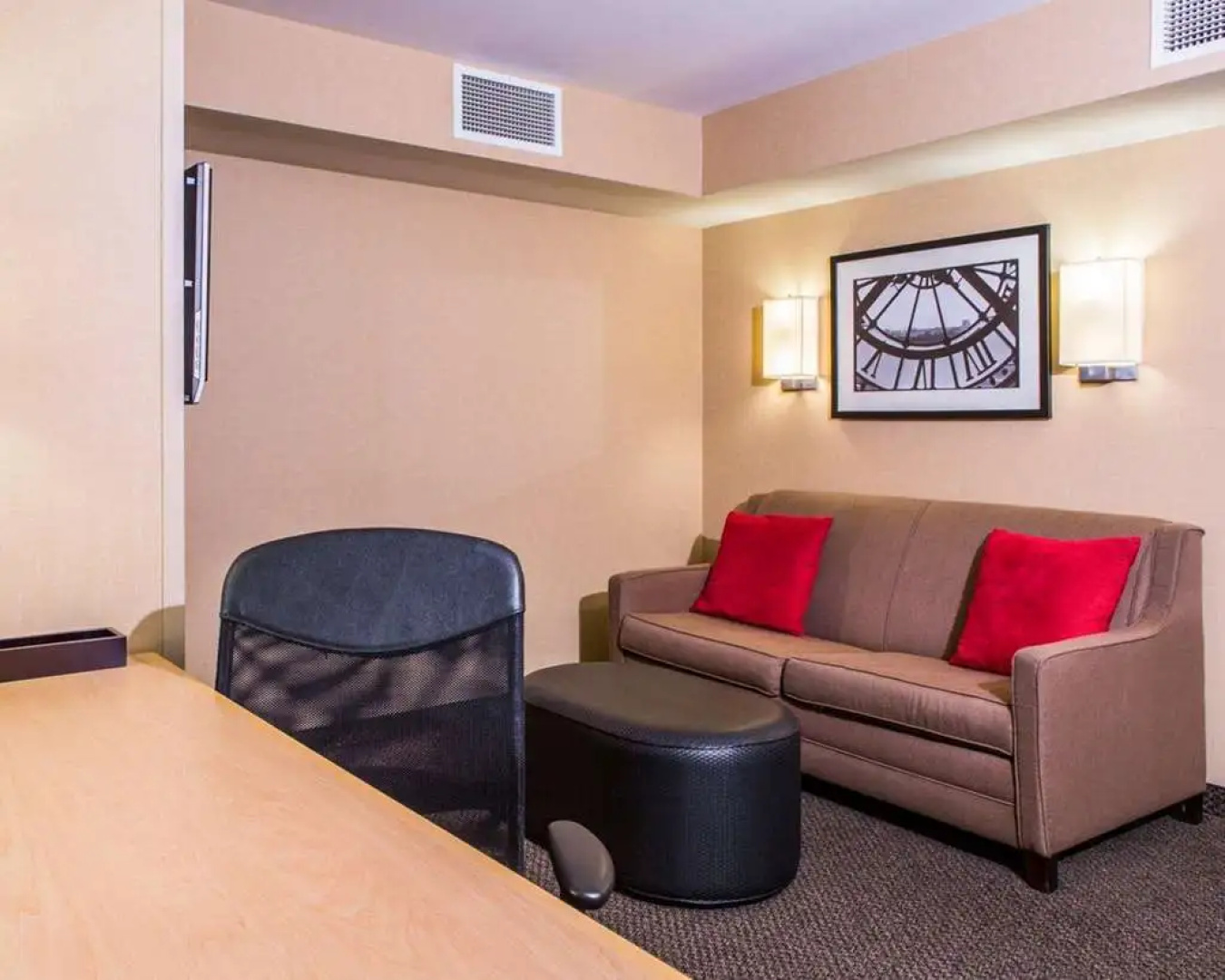 Cambria Suites Appleton