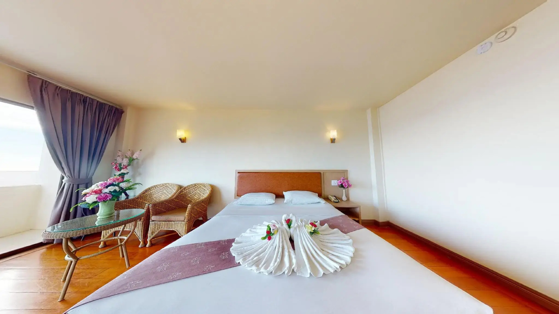 New Travel Beach Resort