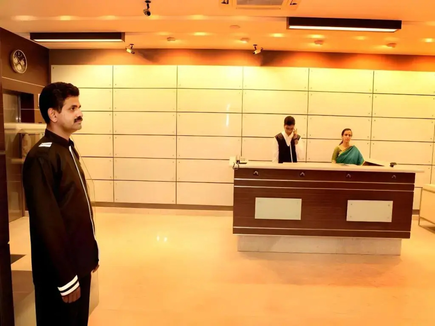 OYO Premium Mysore Bannimantap