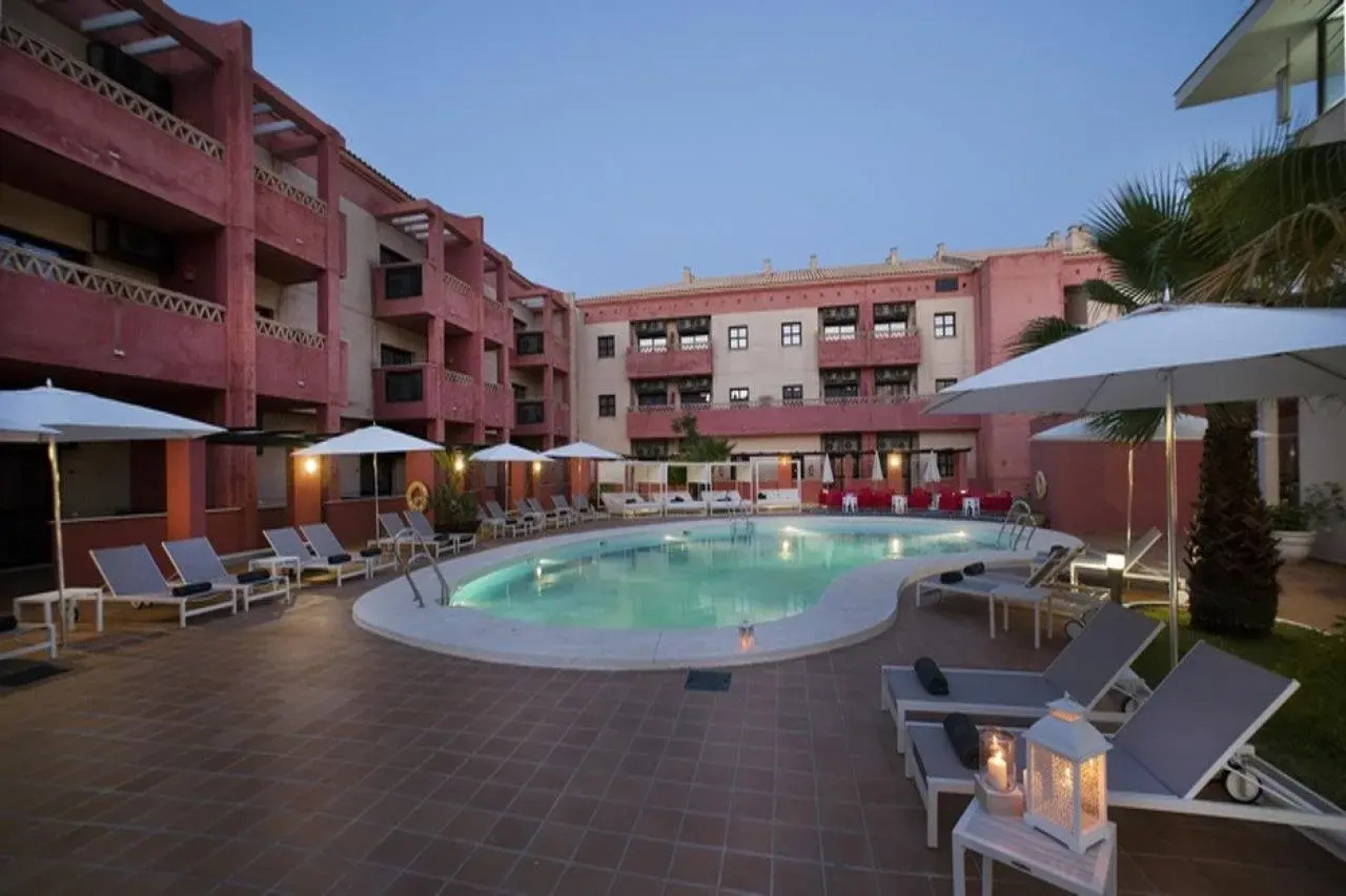 Leo Punta Umbria III - Adults Only