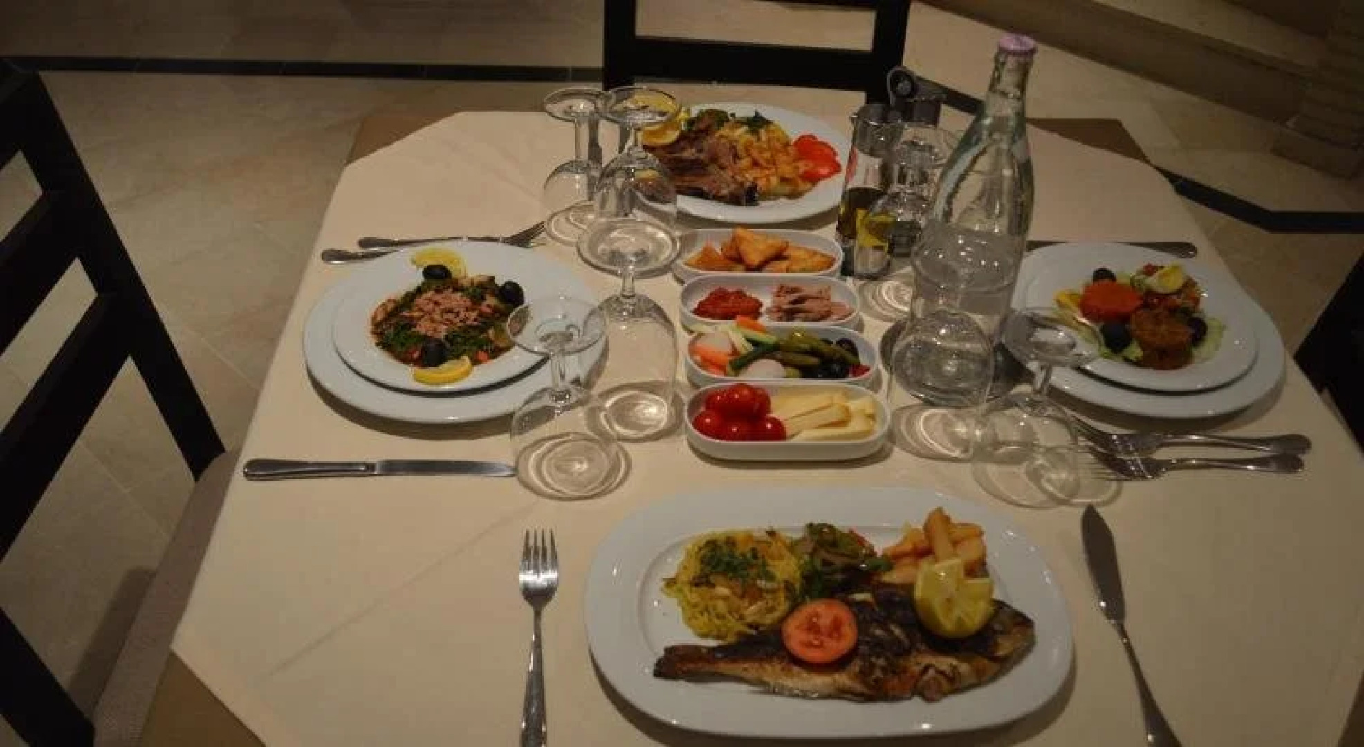 Appart Hotel Castilia Suites