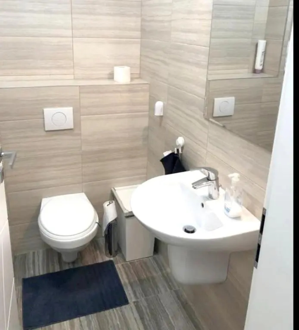 Studio with balcony and wifi at Rosu