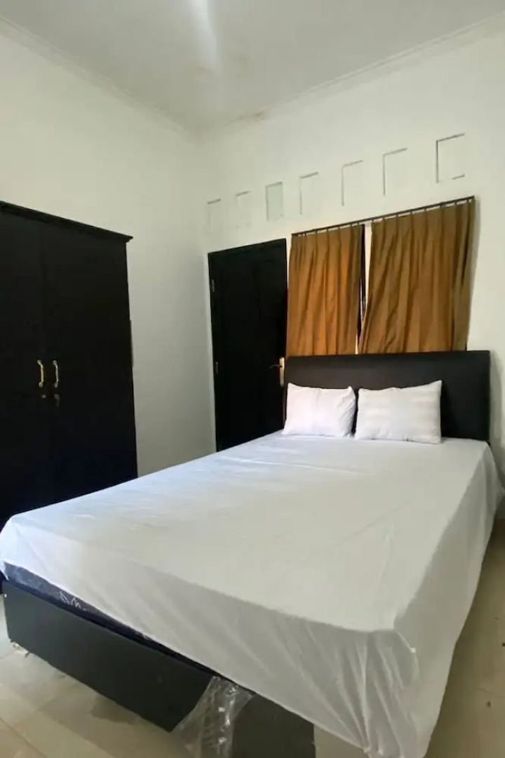 OYO Life 93255 Kosan Teratai Jaya