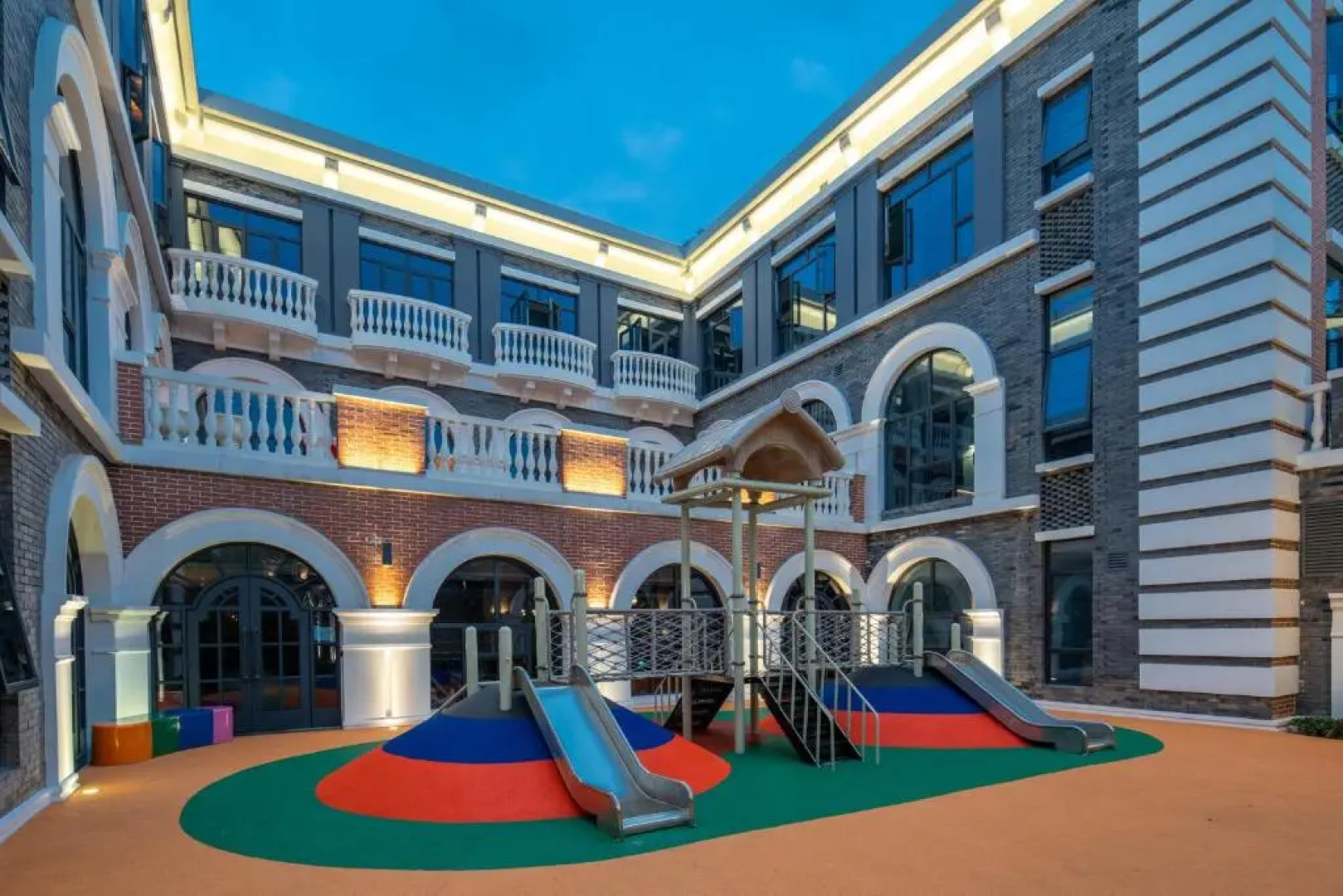 Hotel Indigo Heilong Lake by IHG