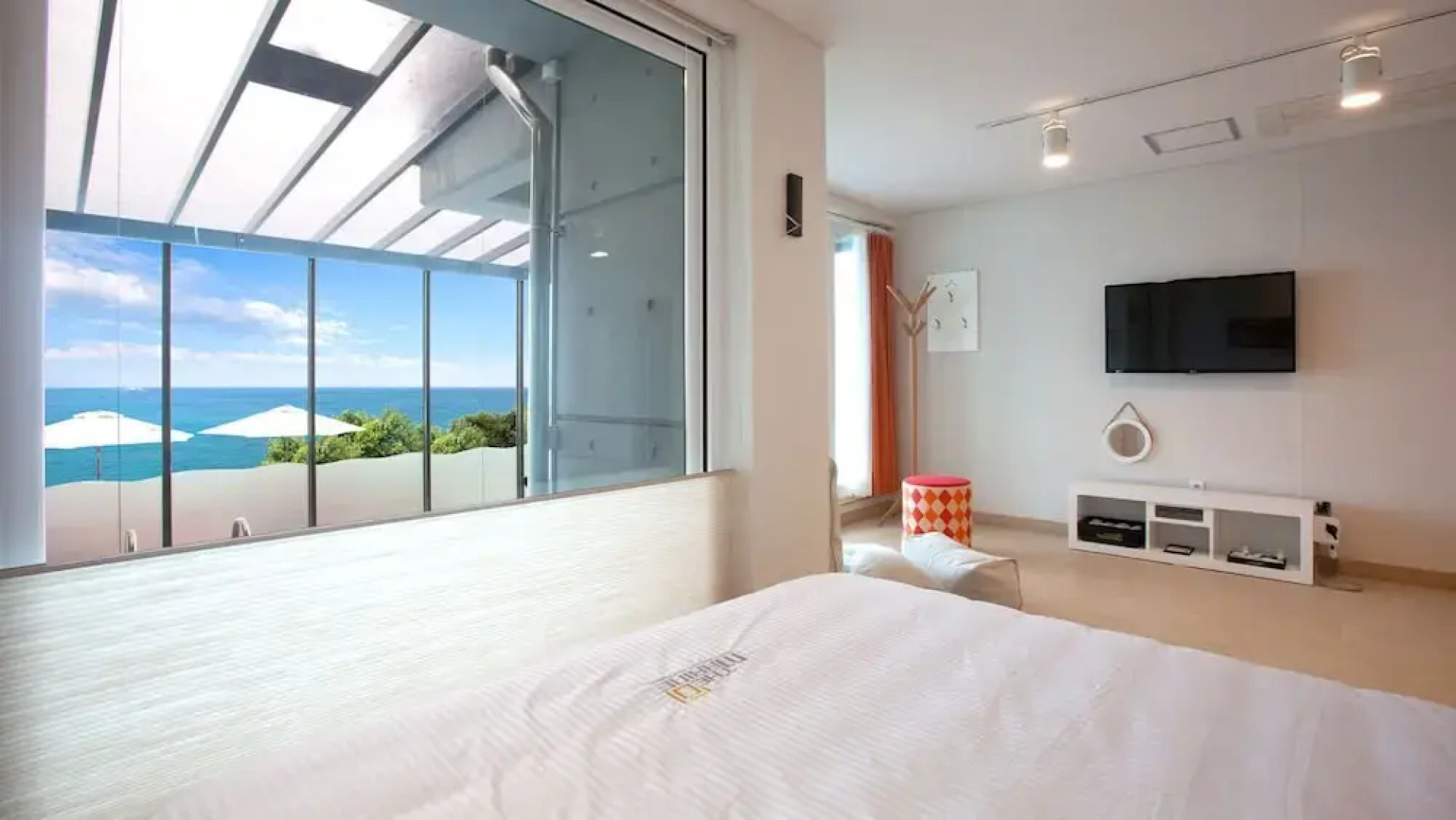 THEMARINE poolvilla&spa