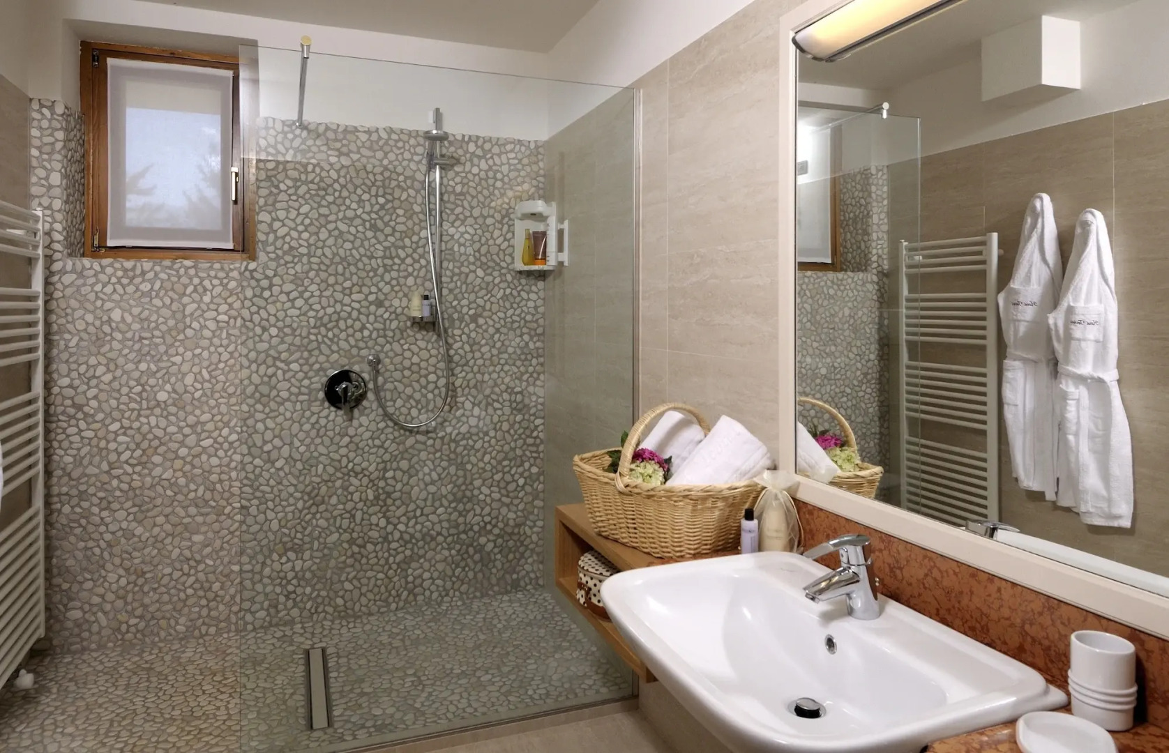 Tevini Dolomites Charming Hotel