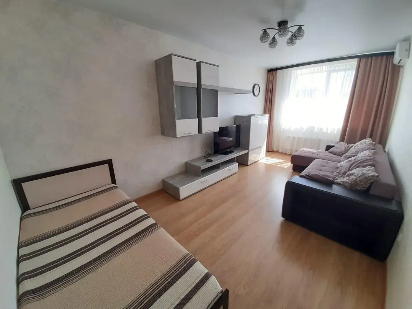 Апартаменты на улице Котова 24к2