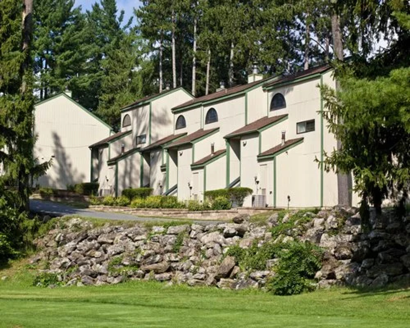 Tree Tops at Pocono Mountain Villas by Exploria Resorts, East Stroudsburg, USA