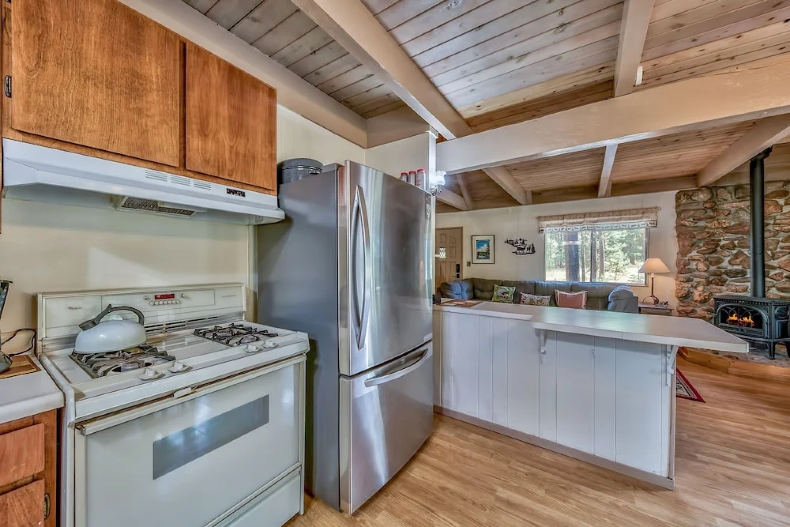 1625a Atroari 3 Bedroom Chalet by RedAwning