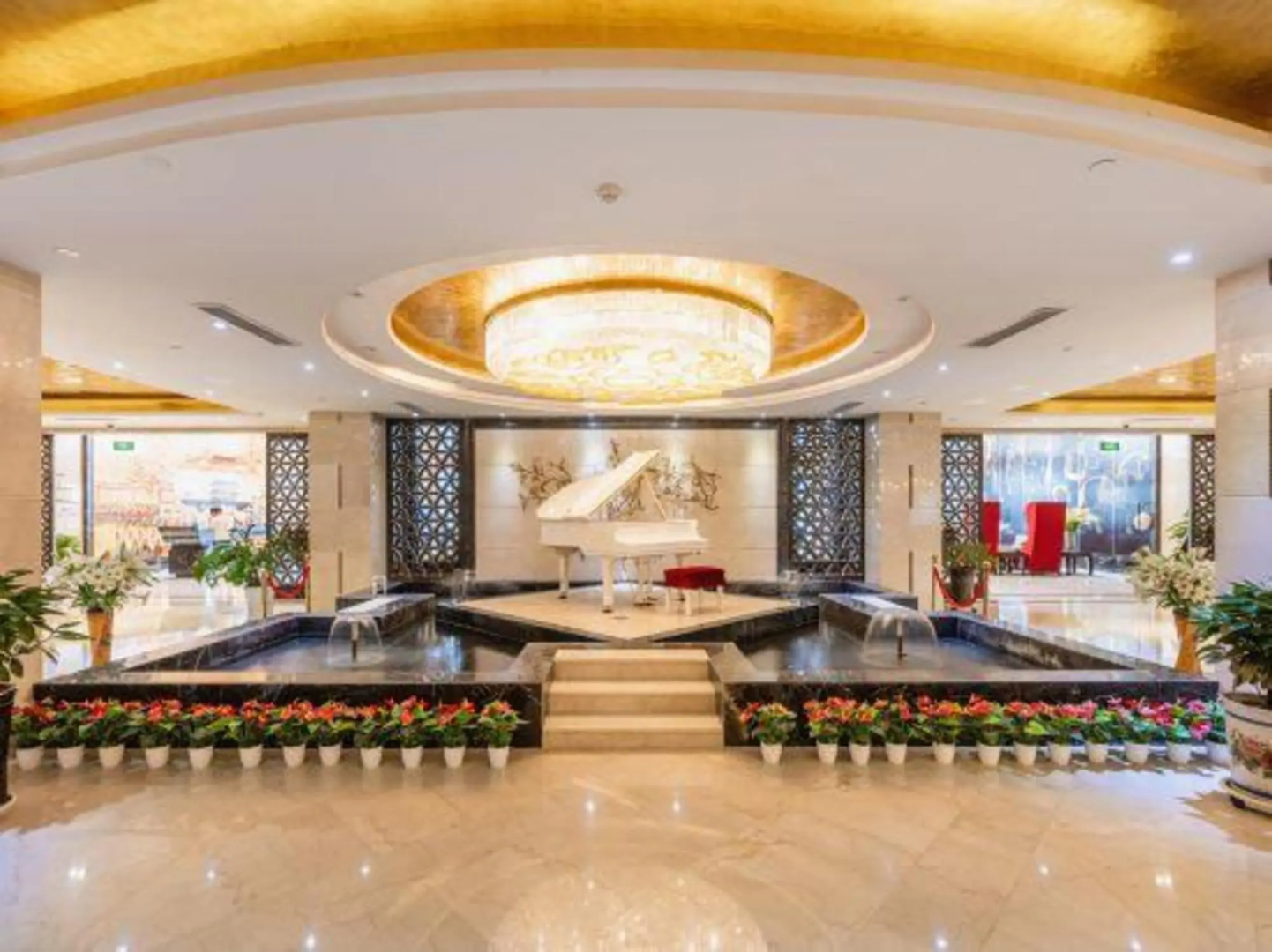 Yuyang International Hotel