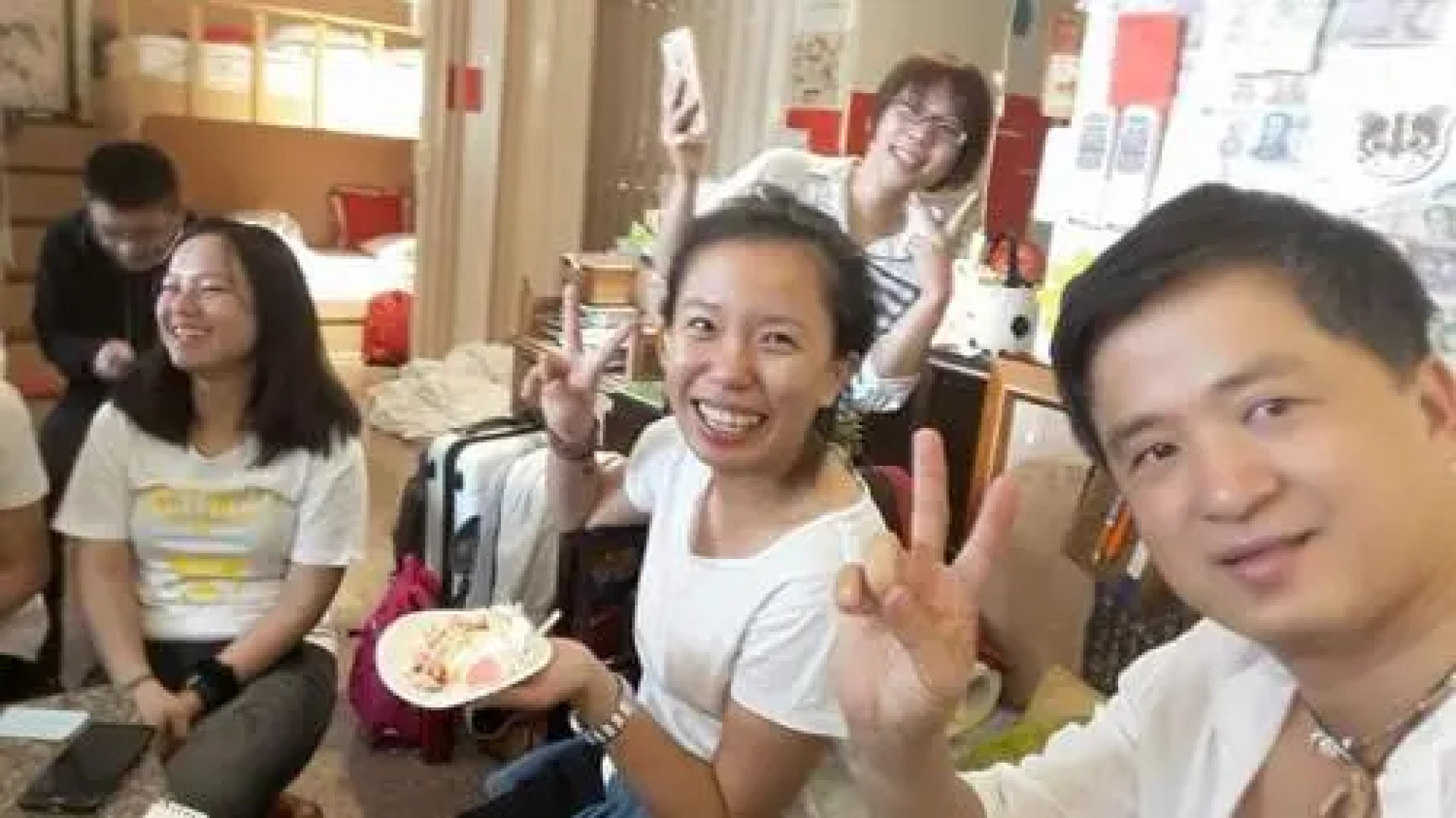 Jiji Art Backpackers Hostel