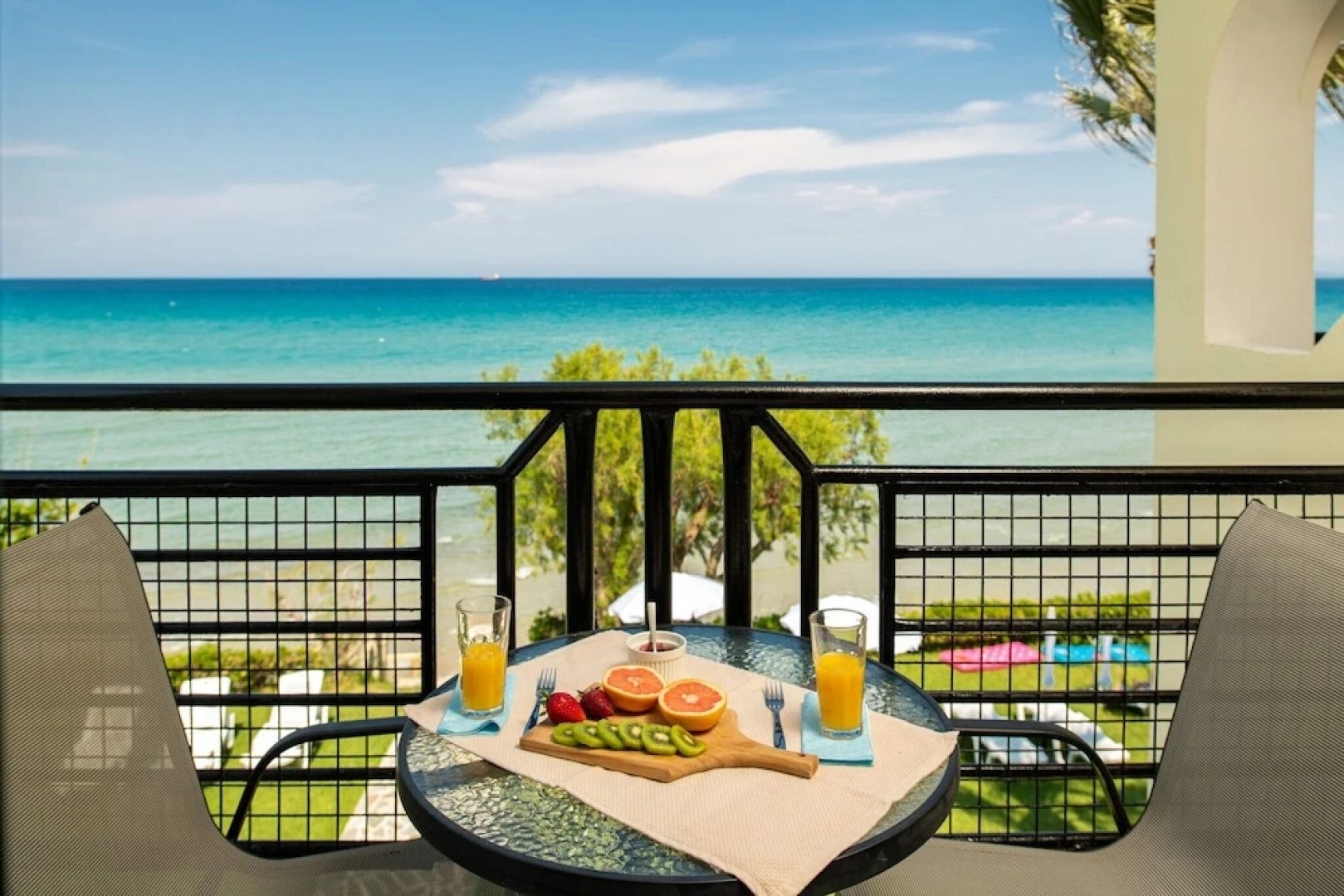 Sea View Beach Hotel