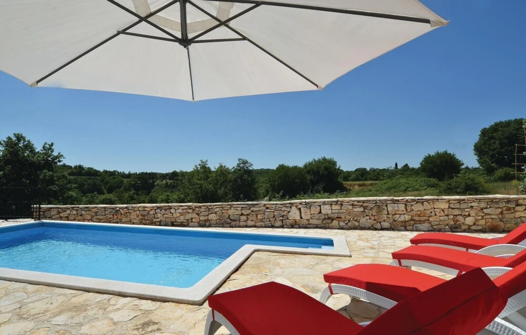 Beautiful Home in Kanfanar With Wifi and 2 Bedrooms