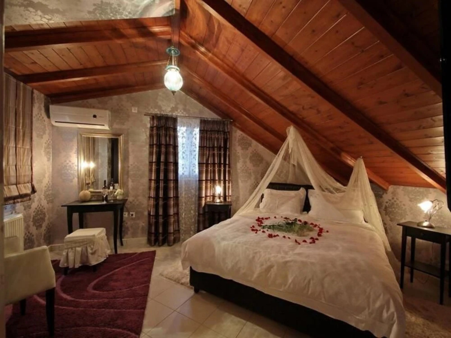 Palatino Rooms & Apartments