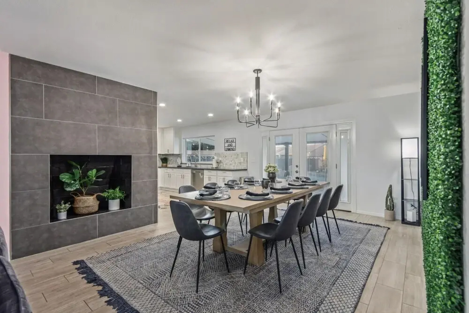 El Parque Tempe 4 Bedroom Home by RedAwning
