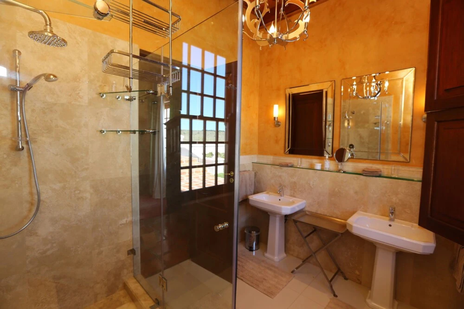 Doornbosch Guesthouse & Country Cottages