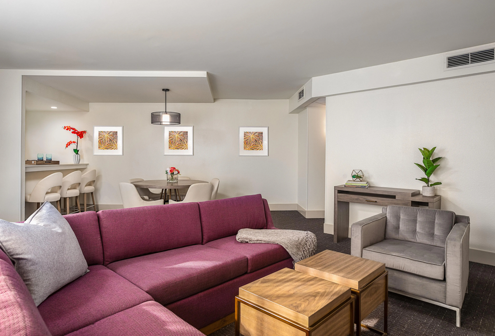 Crowne Plaza Atlanta Perimeter at Ravinia by IHG