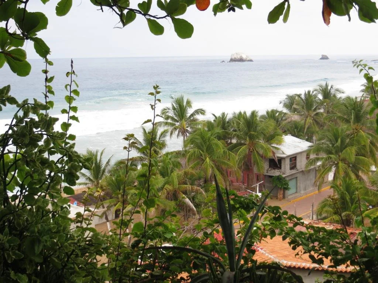 La Loma Linda: Bungalows, Yoga and Feldenkrais