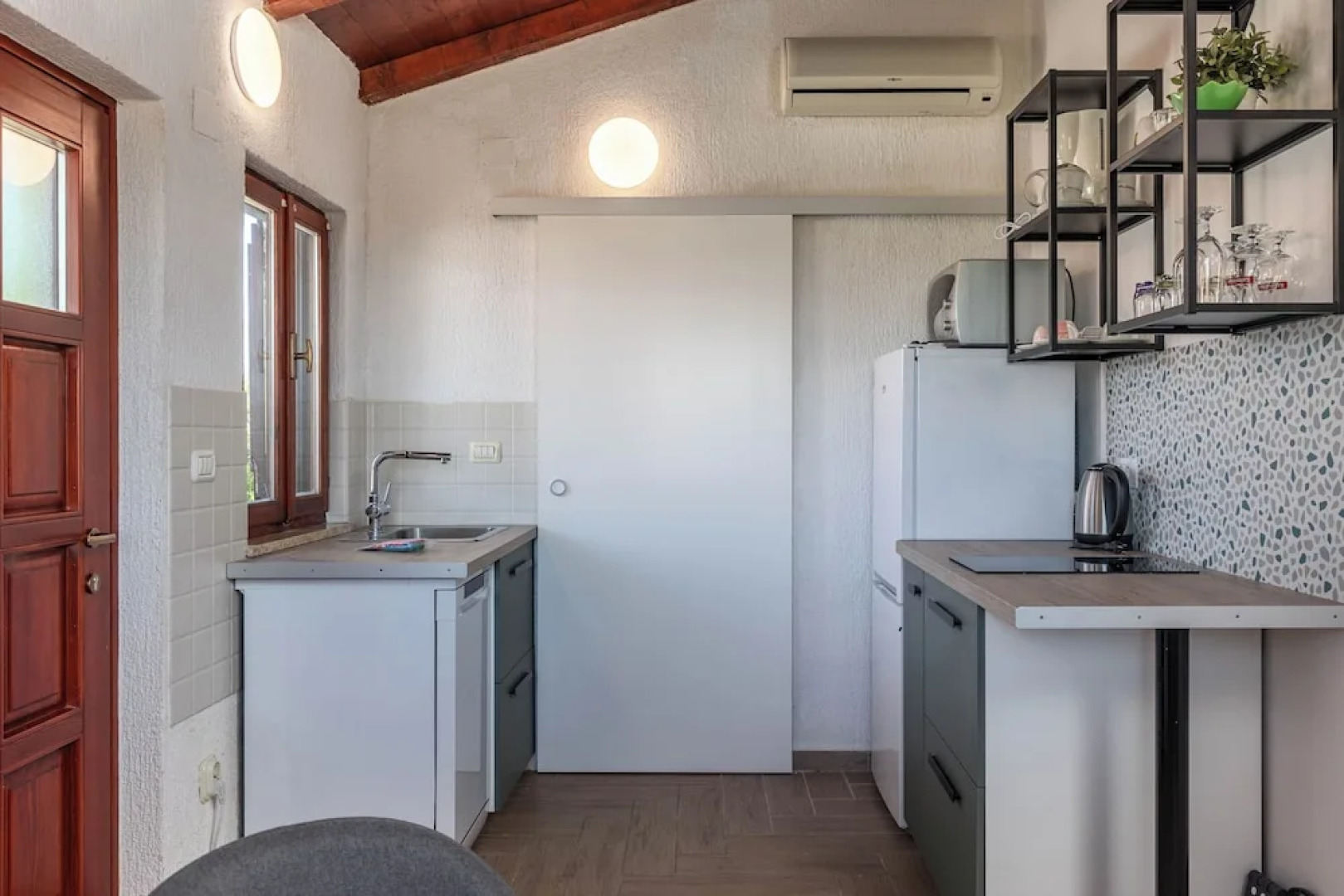 Holiday Home Sladonja Apartments