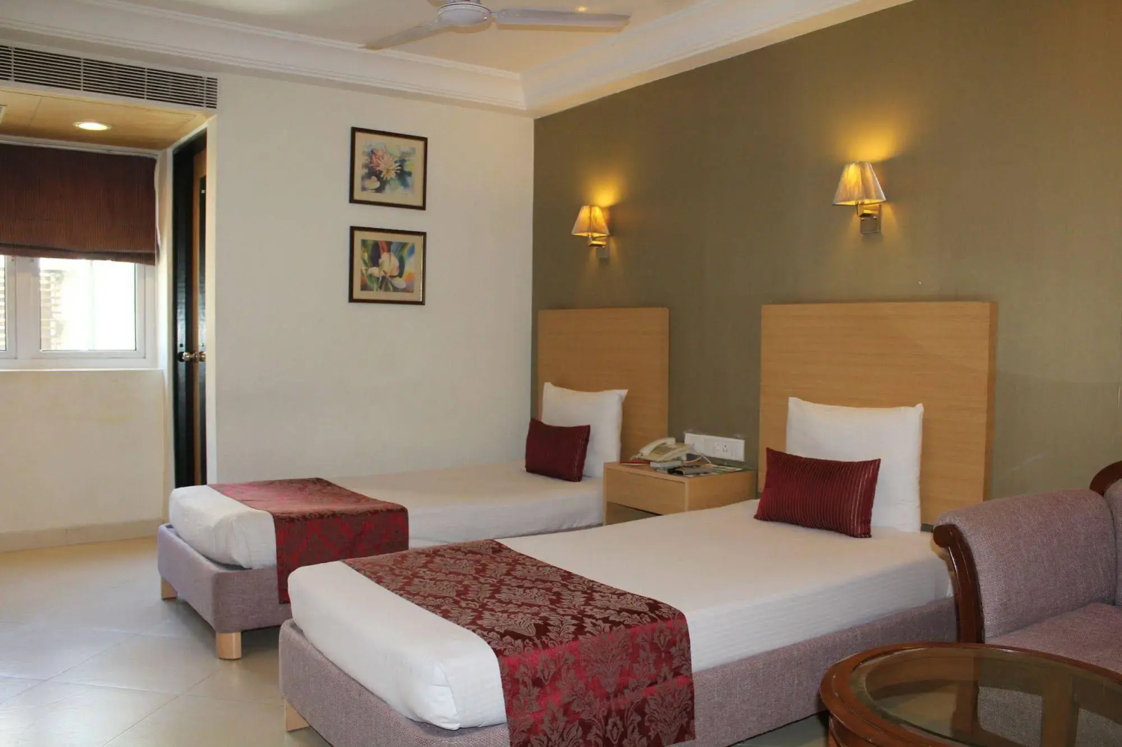 The Lotus Apartment Hotels - Burkit Road