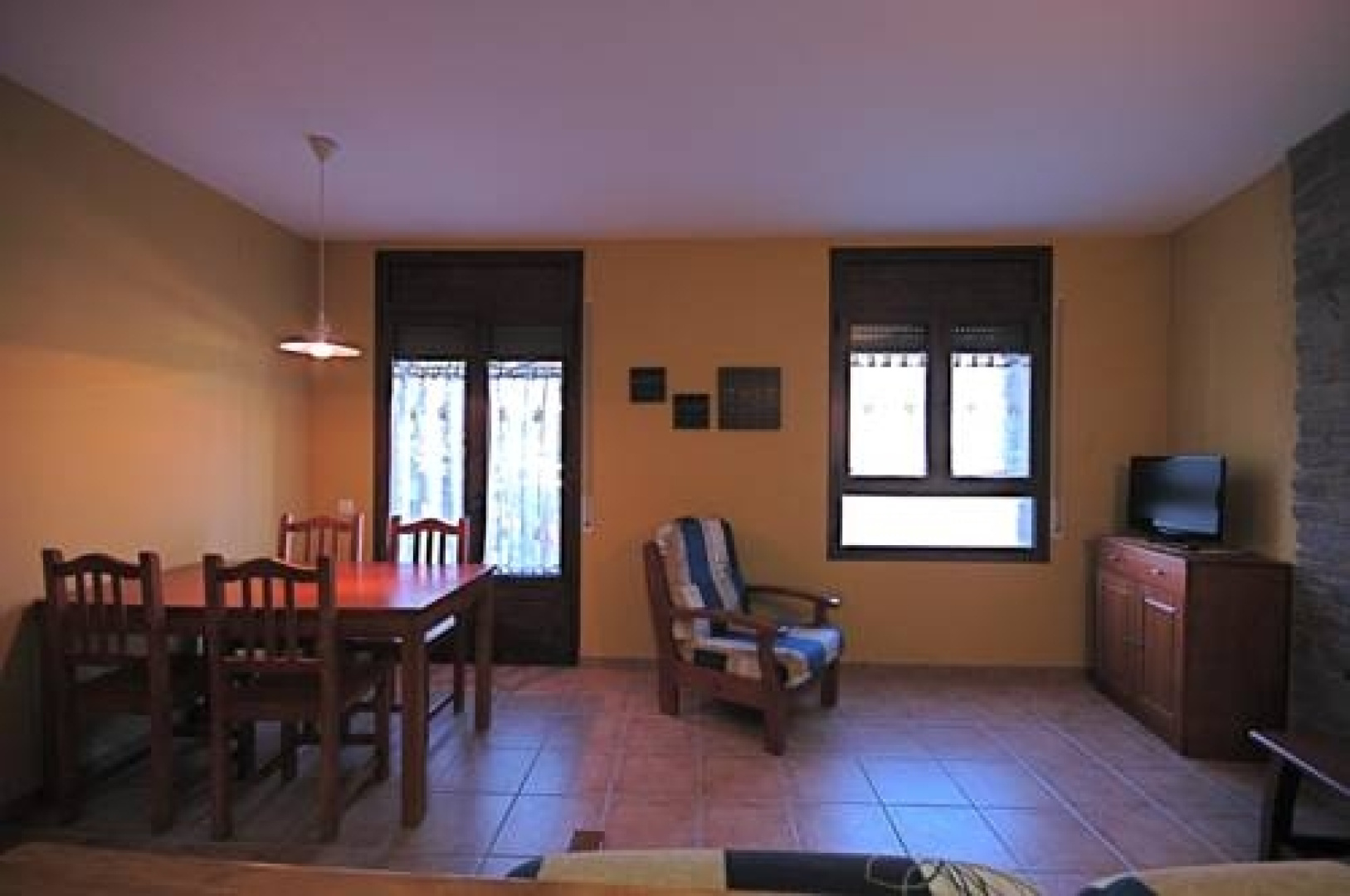 Apartaments Turistics Casa Ton