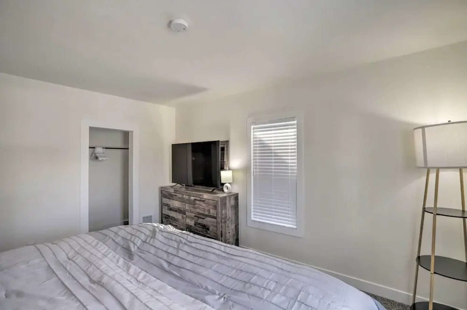 Pet-friendly Home Rental Near Notre Dame!
