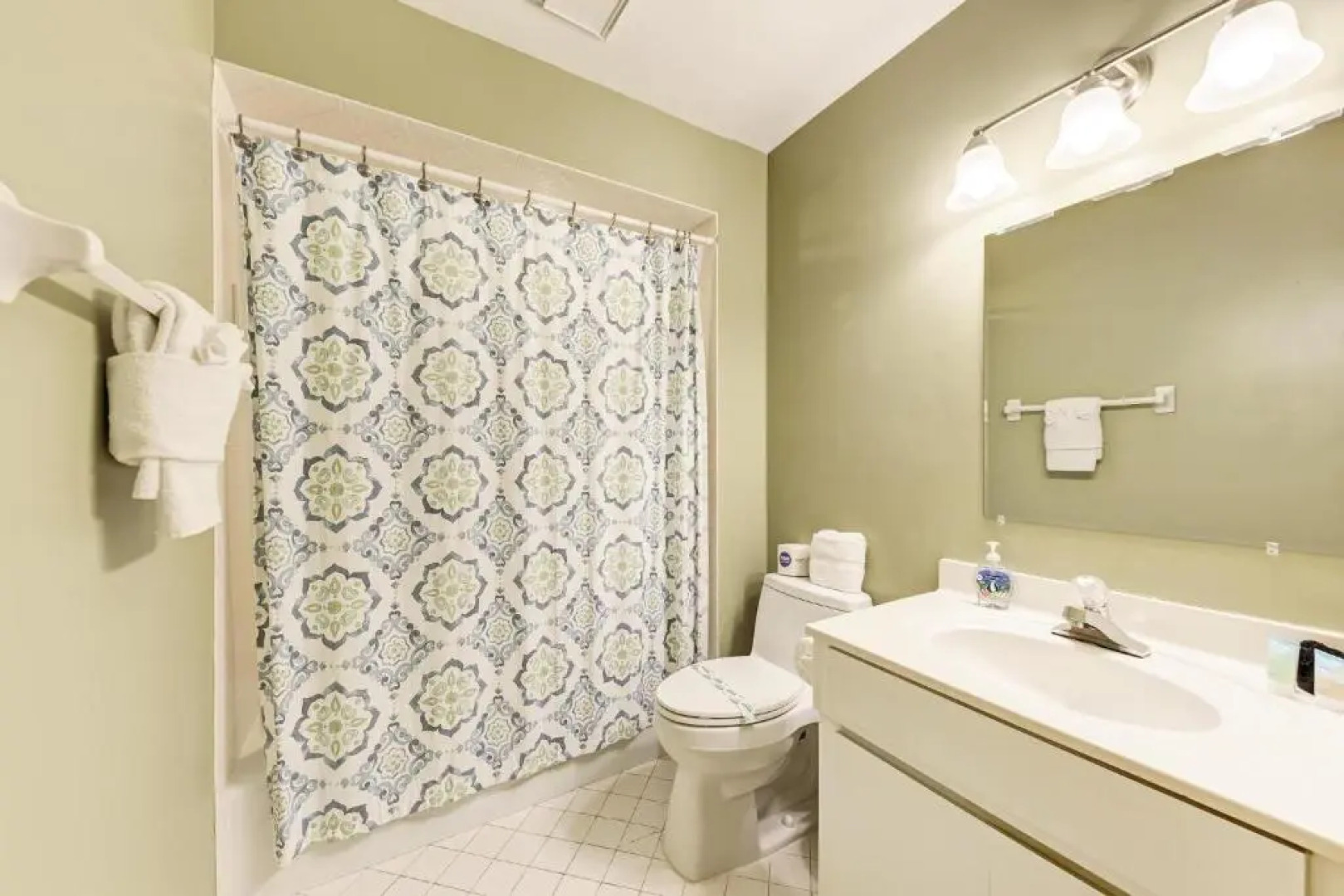 Anna Maria Island Beach Palms 8B