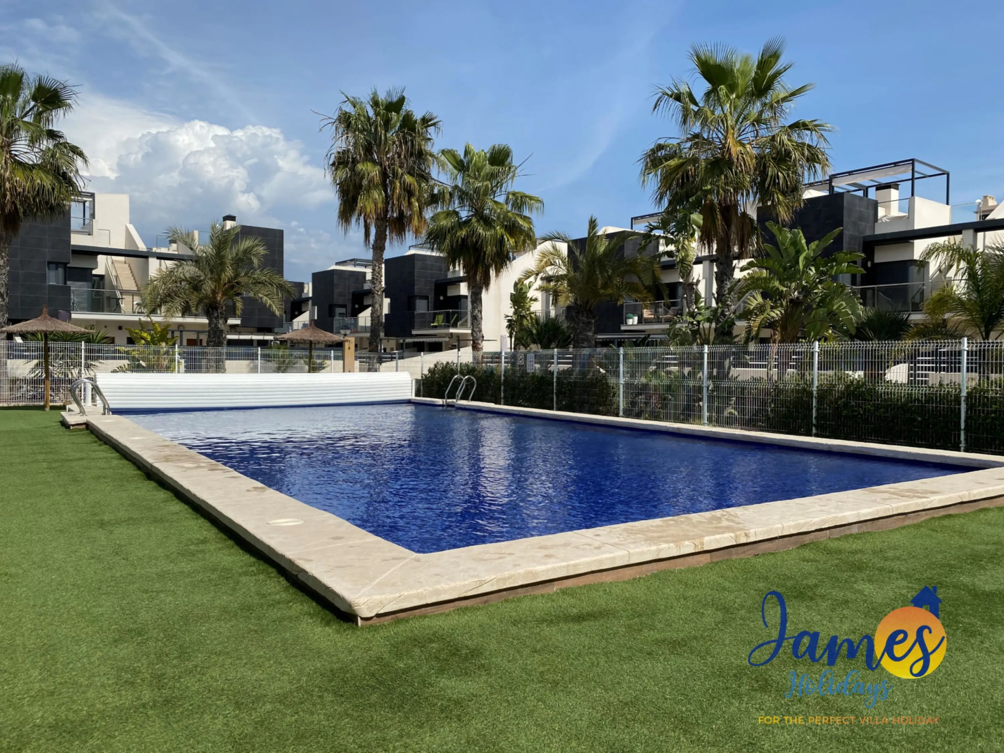 El Baranco townhousewith Comm Pool EB4