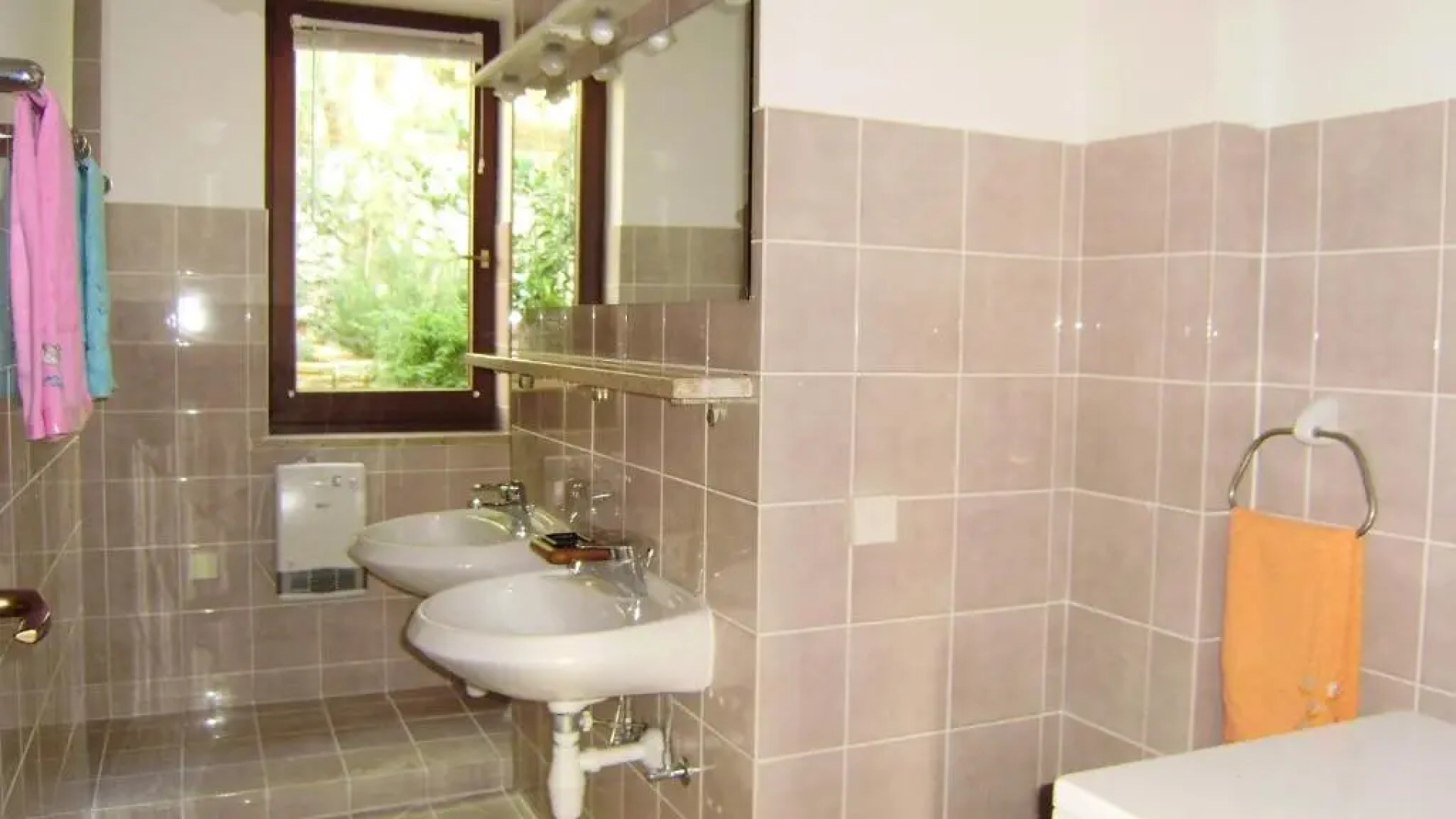 Egidio Gigi Bellich holiday apartments family houses