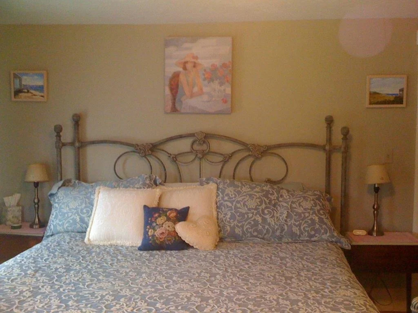 A White Swan Bed and Breakfast