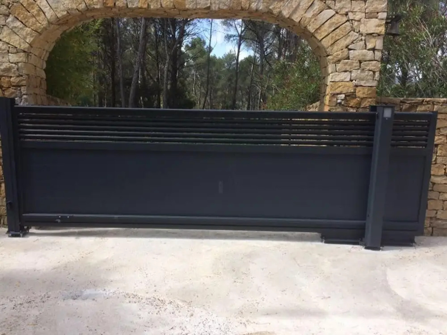 Chalet with 2 Bedrooms in Le Beausset, with Wonderful Mountain View, Private Pool And Enclosed Garden - 8 Km From the Beach