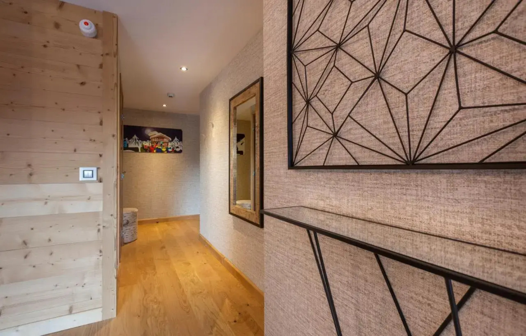 Hotel Base Camp Lodge - Bourg Saint Maurice