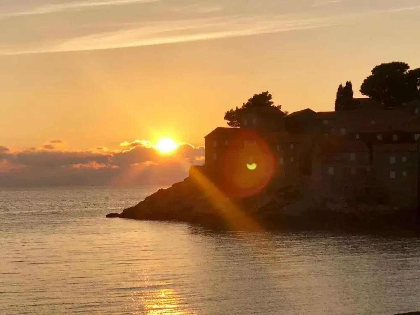 Sveti Stefan Beach Apartment