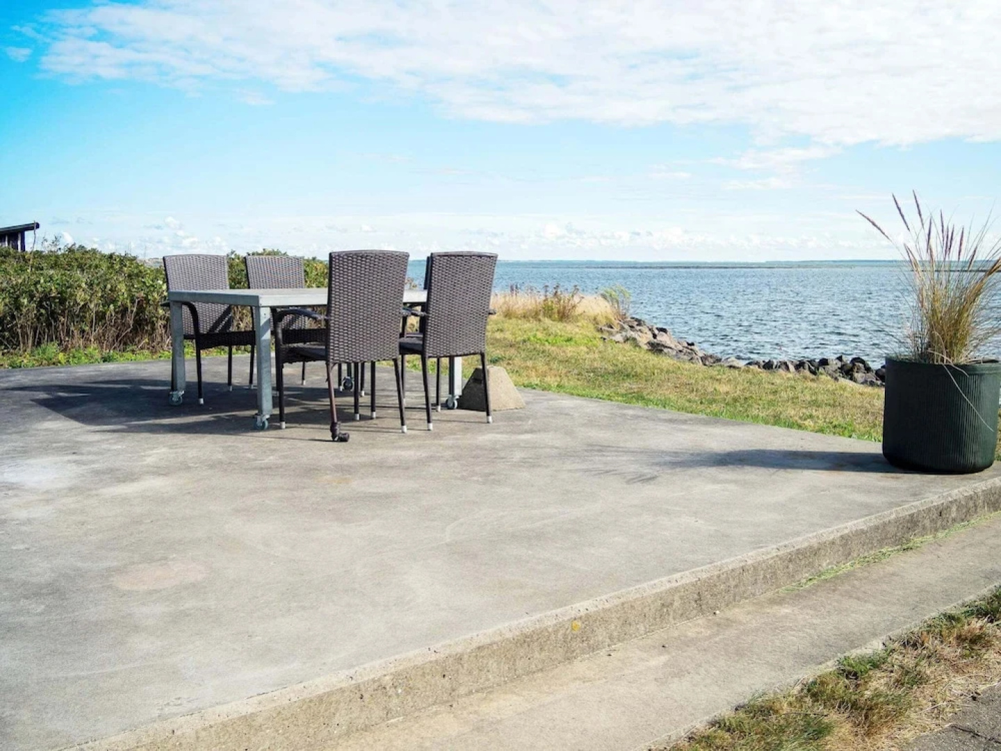 Picturesque Holiday Home in Struer near Sea
