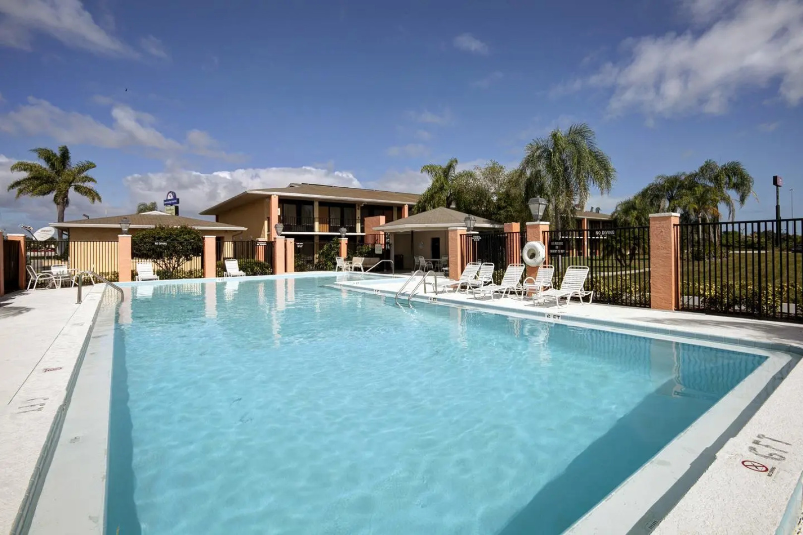 Americas Best Value Inn Florida Turnpike & I-95