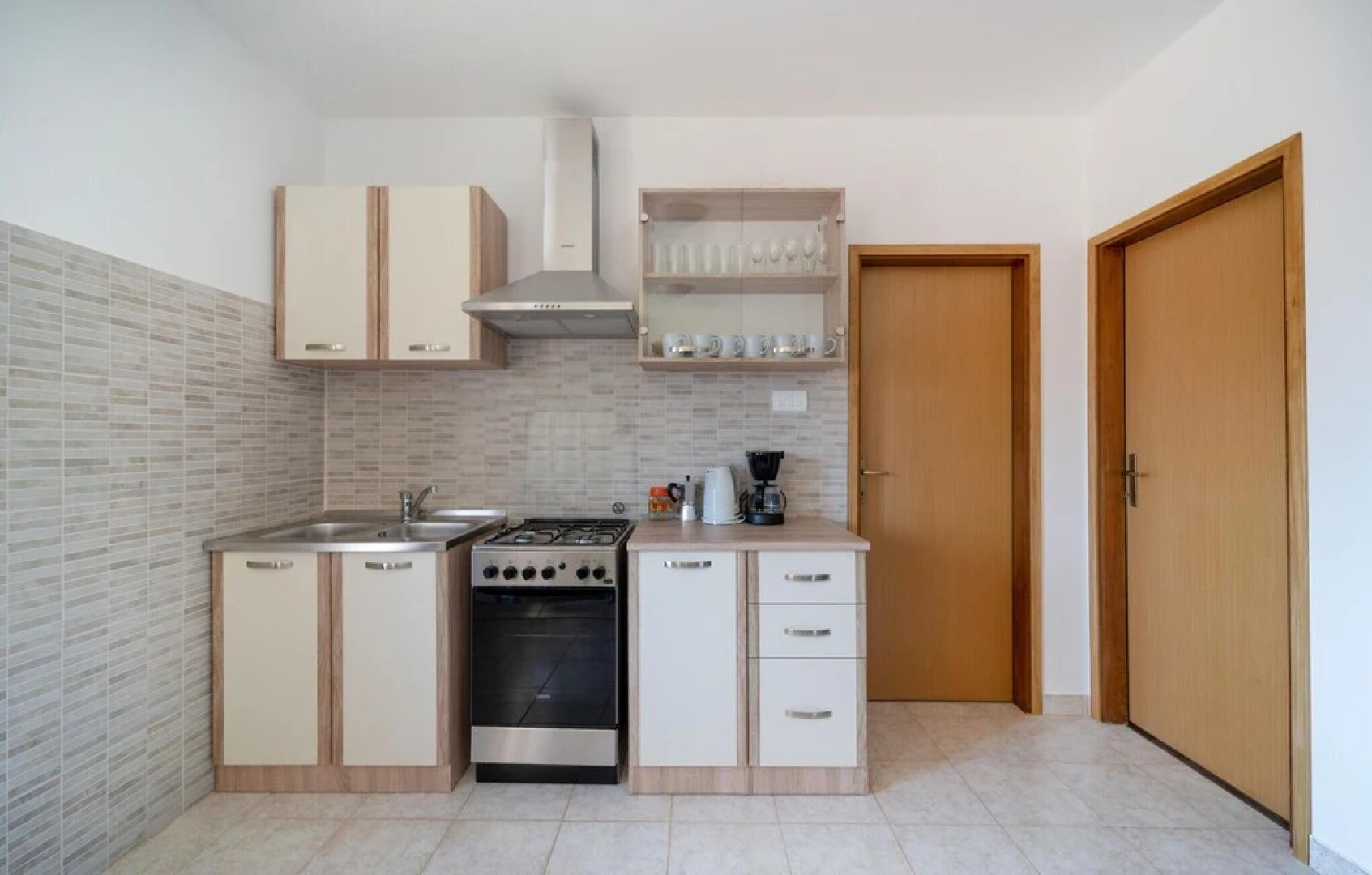 Nice Home in Krnica With Wifi and 2 Bedrooms